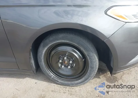 2015 Ford Fusion Se z USA, uszkodzony, nr VIN 3FA6P0H77FR206485